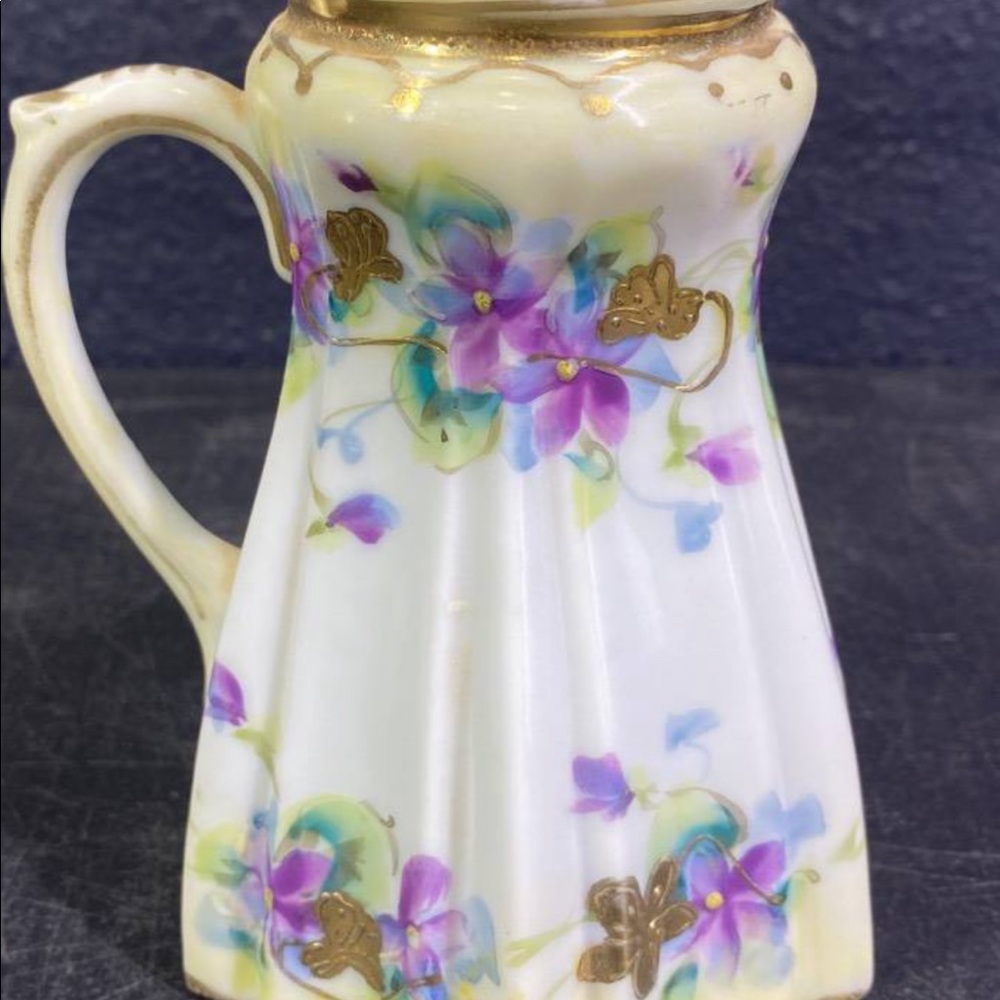 💕Gorgeous Antique Porcelain Shaker